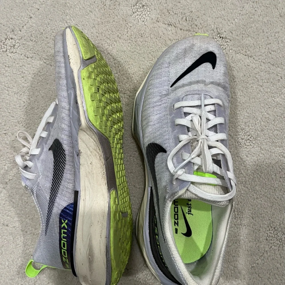 Nike ZoomX Invincible 3 Women's Sneakers - Picture 5 of 5